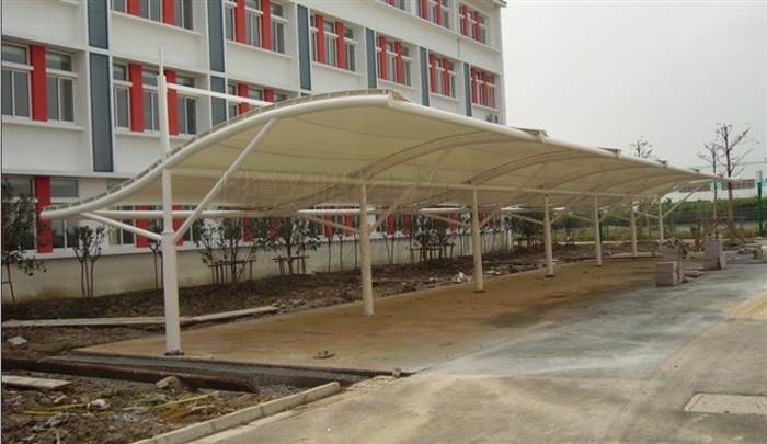 膜結(jié)構(gòu)車(chē)棚案市場(chǎng).jpg