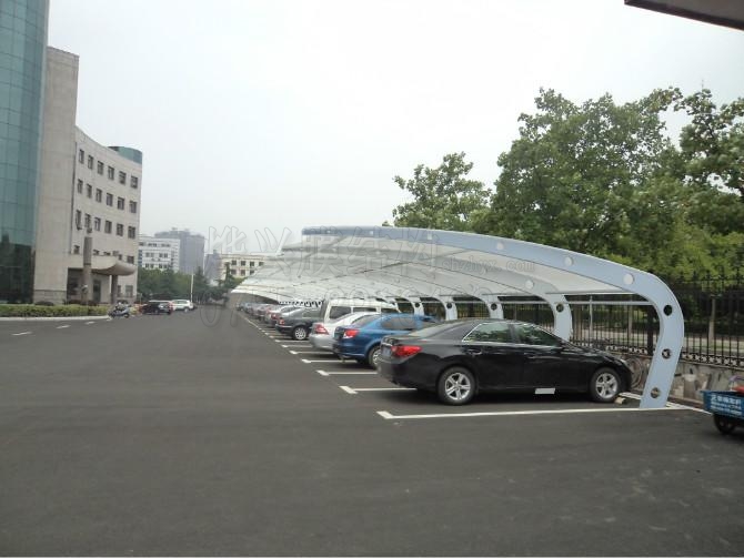 膜結(jié)構(gòu)車棚——深圳市燁興膜結(jié)構(gòu)工程有限公司 膜結(jié)構(gòu)車棚