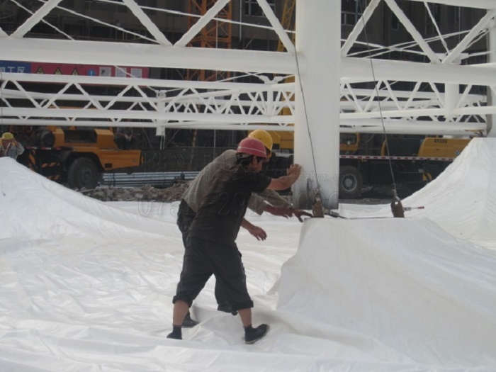 膜結(jié)構(gòu)維護(hù)-深圳市燁興智能空間技術(shù)有限公司 膜結(jié)構(gòu)維護(hù).jpg