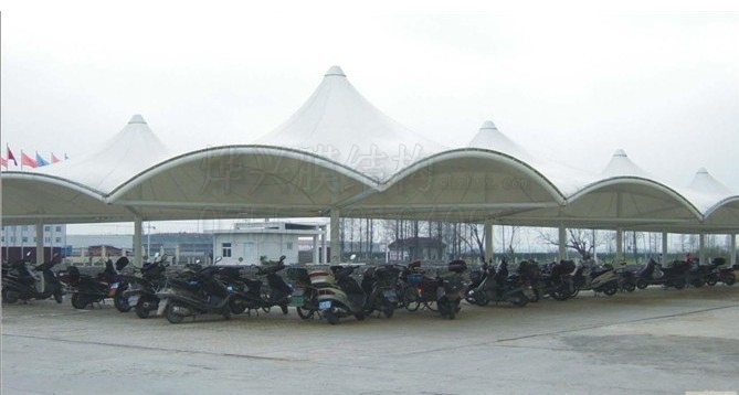 膜結(jié)構車棚