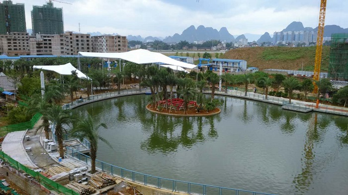 廣西賀州景觀膜結(jié)構(gòu)遮陽(yáng)棚全景圖-深圳市燁興膜結(jié)構(gòu)工程有限公司 廣西賀州景觀膜結(jié)構(gòu)遮陽(yáng)棚全景圖.jpg