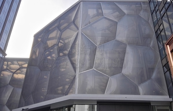 捷報(bào)，燁興西寧ETFE膜結(jié)構(gòu)工程進(jìn)入全面充氣調(diào)試階段！