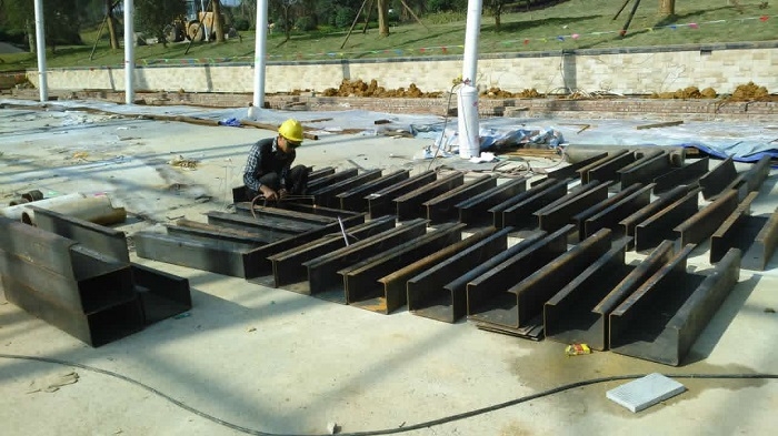 膜結(jié)構(gòu)工程施工-深圳市燁興膜結(jié)構(gòu)工程有限公司 膜結(jié)構(gòu)施工.jpg