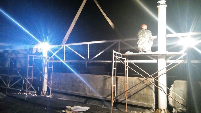 膜結(jié)構(gòu)施工-深圳市燁興膜結(jié)構(gòu)工程有限公司 膜結(jié)構(gòu)施工.jpg