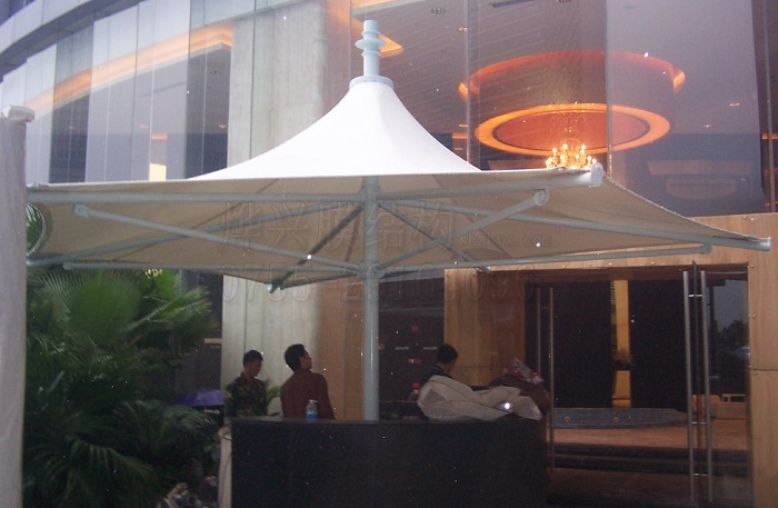 小傘景觀膜結(jié)構(gòu)遮陽傘-深圳市燁興膜結(jié)構(gòu)工程有限公司 小傘景觀膜結(jié)構(gòu)遮陽傘6.jpg