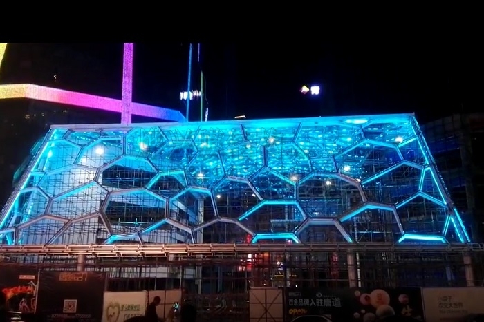 ETFE膜結構施工試燈-燁興膜結構 ETFE膜結構施工試燈3.jpg